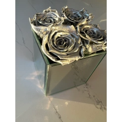 Mirror Box Silver one year Roses Gift arrangement 2
