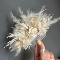 Ivory Pampas preserved floral Hair Comb Slide