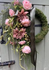 Blush Garden Moss Wreath – Bohemian Floral Door Décor